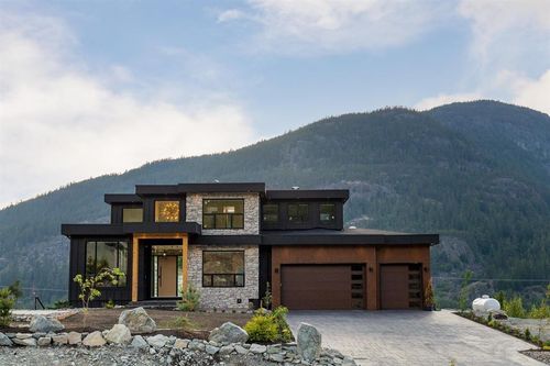 9361 Wedgemount Plateau Dr, Whistler, BC, V8E1M1 | Card Image