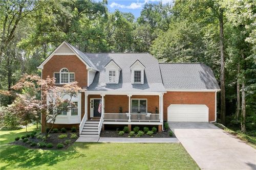 4392 Windsor Oaks Cir, Marietta, GA, 30066-2385 | Card Image