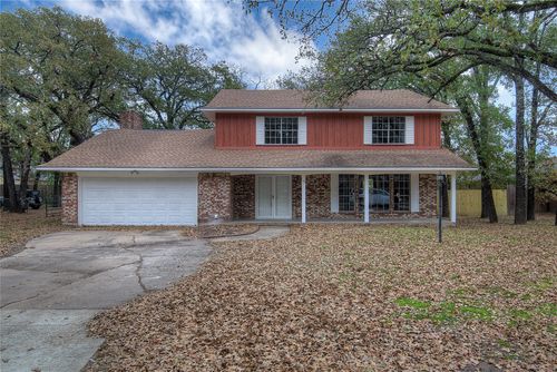 9 Timberside Dr, Greenville, TX, 75402-3449 | Card Image