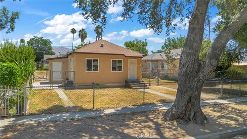 4156 Dwight Ave, Riverside, CA, 92507-5250 | Card Image