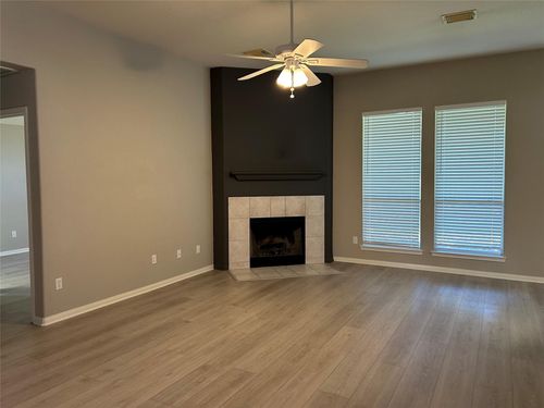 12338 Browning Dr, Montgomery, TX, 77356-5439 | Card Image
