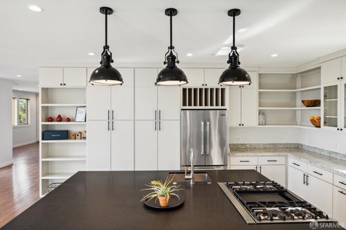 316 Humboldt Rd, Brisbane, CA, 94005-1628 | Card Image