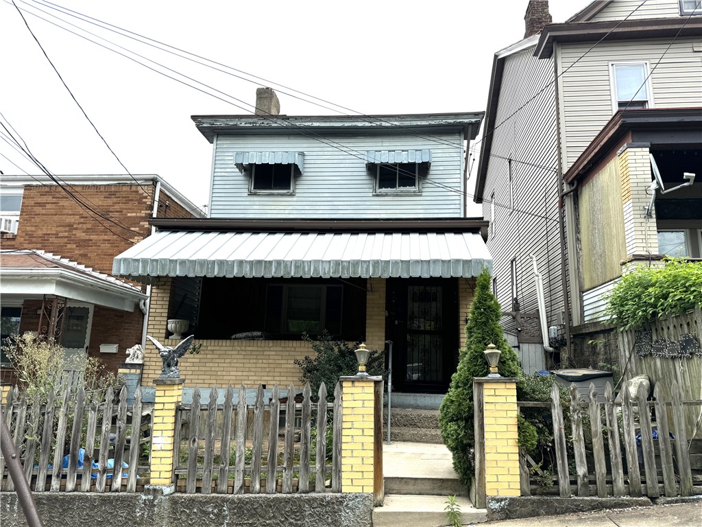 Allen St, Pittsburgh, PA 15210