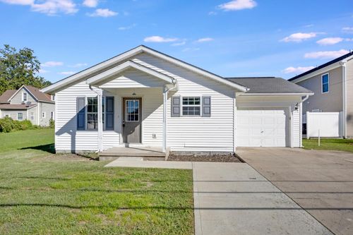 380 Bates St, Batesville, IN, 47006-8924 | Card Image