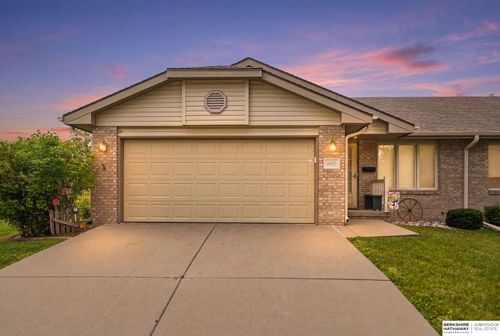 8627 Peregrine Court, Lincoln, NE, 68505 | Card Image