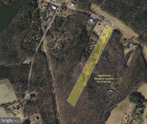 18295 Mountain Rd, Montpelier, VA, 23192-2407 | Card Image