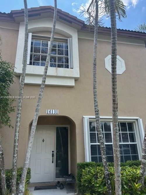 16141 Emerald Cove Rd, Weston, FL, 33331-3130 | Card Image