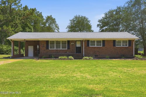 6447 Gum Branch Rd, Jacksonville, NC, 28540-8770 | Card Image