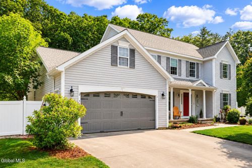 3 Carpenter Way, Clifton Park, NY, 12065-3713 | Card Image