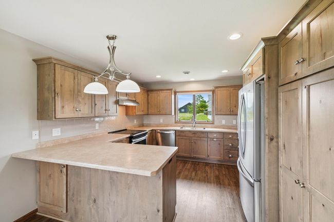 08_Interior.jpg | Image 12