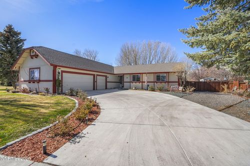 1714 Bougainvillea Dr, Minden, NV, 89423-5106 | Card Image