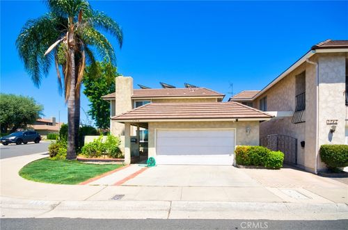 5574 Elsinore Ave, Buena Park, CA, 90621-1356 | Card Image