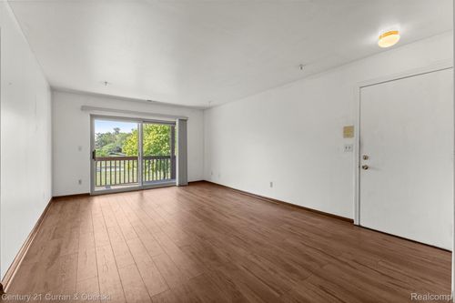 apt-92-10161 Nancys Blvd, Grosse Ile, MI, 48138-2147 | Card Image