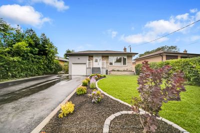 4 Artreeva Dr, House other with 3 bedrooms, 4 bathrooms and 5 parking in North York ON | Image 1