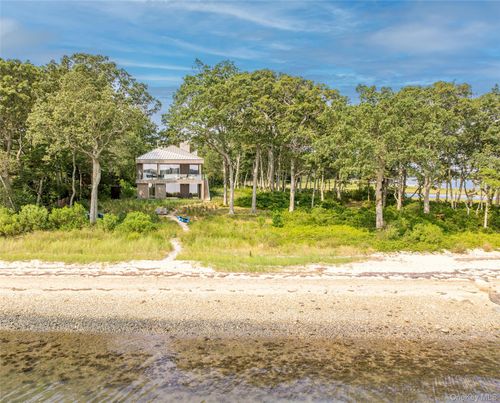 47 S Ferry Rd, Shelter Island, NY, 11964 | Card Image