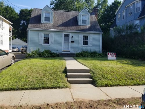 109 Caya Ave, West Hartford, CT, 06110-1184 | Card Image