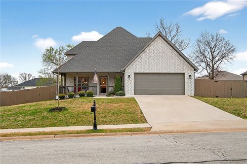1040 Harrison St, Pea Ridge, AR, 72751-2951 | Card Image