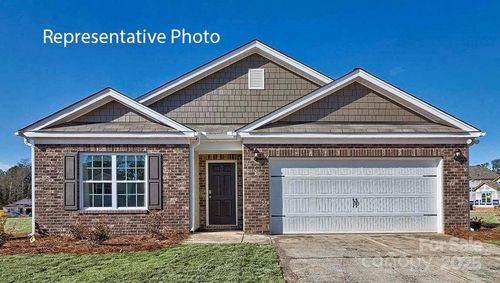 577 N Sparkleberry St, Chester, SC, 29706-5250 | Card Image