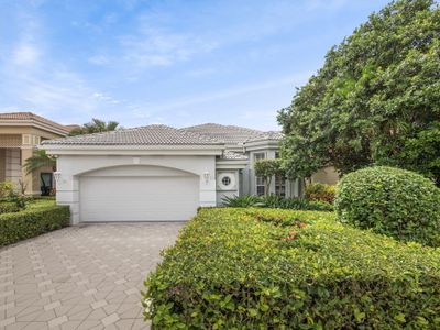 111 Windward Drive, House other with 3 bedrooms, 4 bathrooms and null parking in Palm Beach Gardens FL | Image 1