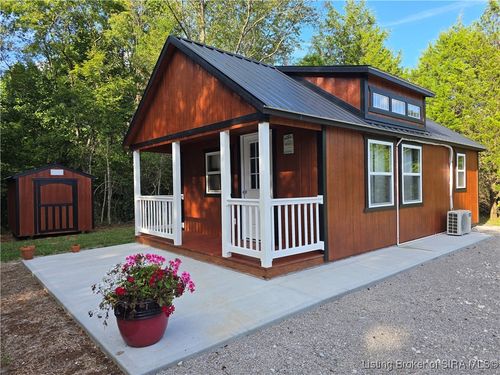 5789 W Mount Carmel Rd, Fredericksburg, IN, 47120-8622 | Card Image