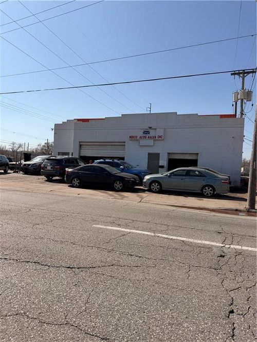 702 Cheyenne Ave, Kansas City, KS, 66105-2010 | Card Image