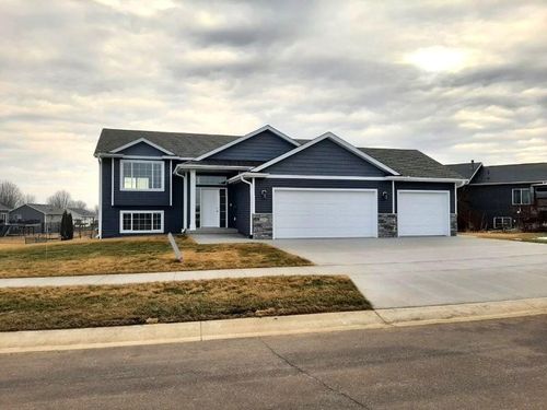 2104 6th Ave Ne, Kasson, MN, 55944-2944 | Card Image