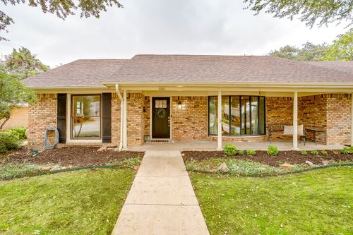 6000 Wiser Ave, Fort Worth, TX, 76133-2838 | Card Image
