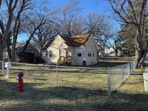 800 Tomahawk Trl, Round Lake Heights, IL, 60073-1130 | Card Image