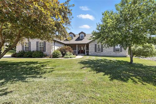 3291 Echo Lake Dr, Byrnes Mill, MO, 63025-3017 | Card Image