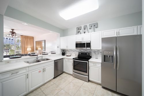unit-210-1515 Miracle Strip Pkwy Se, Fort Walton Beach, FL, 32548-6271 | Card Image