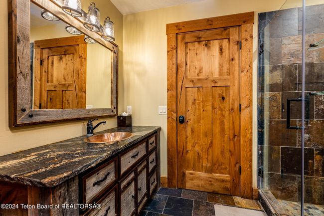 1905 N Beaver Dr, House other with 5 bedrooms, 4 bathrooms and null parking in Alta WY | Image 27