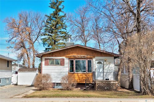 1230 Dewdney Avenue E, Regina, SK, S4N0E3 | Card Image