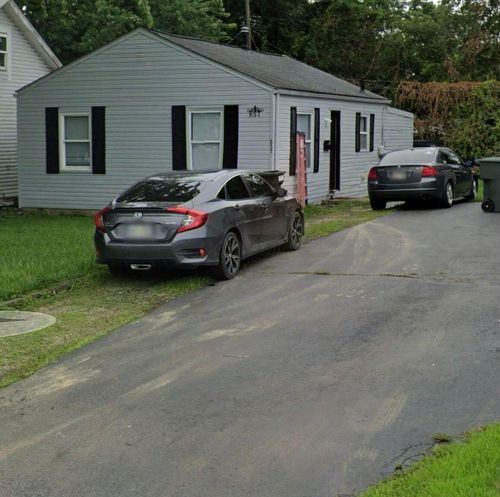 857 S Waverly St, Columbus, OH, 43227-1018 | Card Image