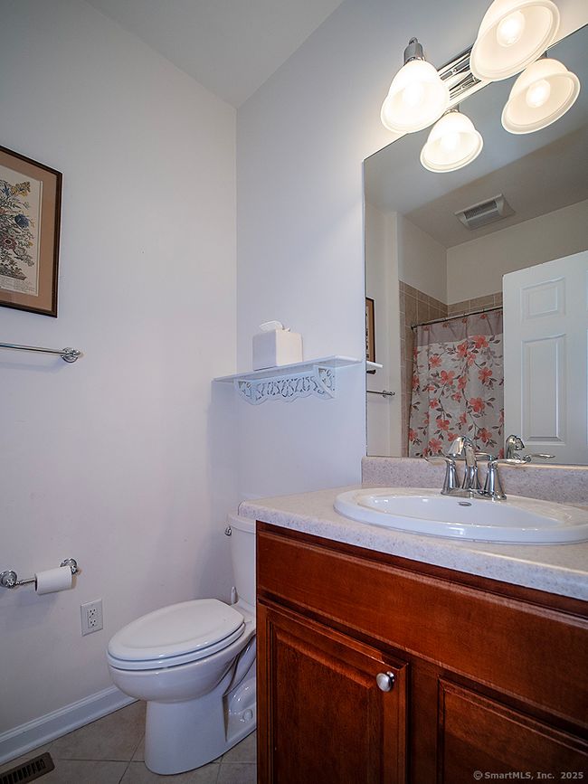 3 - 3 Timberland Way, House other with 3 bedrooms, 4 bathrooms and 2 parking in Beacon Falls CT | Image 16