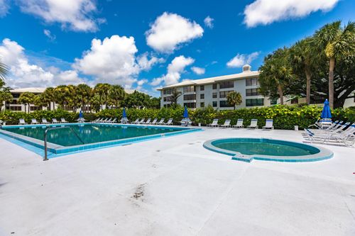 apt-106-3540 Whitehall Dr, West Palm Beach, FL, 33401-1074 | Card Image