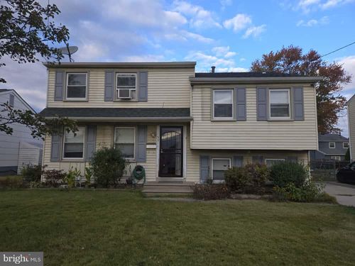 5311 Garden Ave, PENNSAUKEN, NJ, 08109-1015 | Card Image