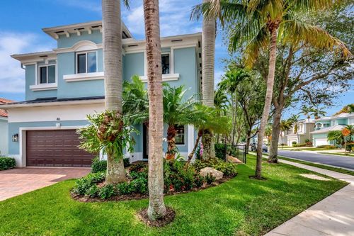 40 Country Lake Cir, Boynton Beach, FL, 33436-6212 | Card Image