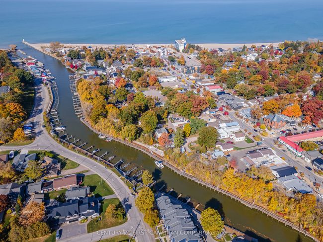 20 - 40 Ontario St S, Condo with 2 bedrooms, 2 bathrooms and 1 parking in Grand Bend ON | Image 48