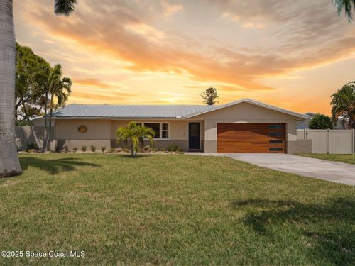 931 S 4th St, Cocoa Beach, FL, 32931-2615 | Card Image