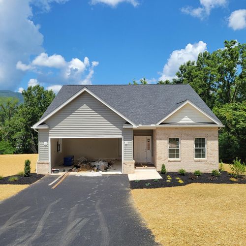 5598 Old Grove Ln, Salem, VA, 24153 | Card Image