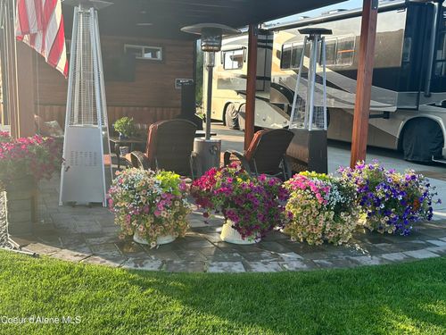 51 Sandtrap Ln, Blanchard, ID, 83804-8540 | Card Image