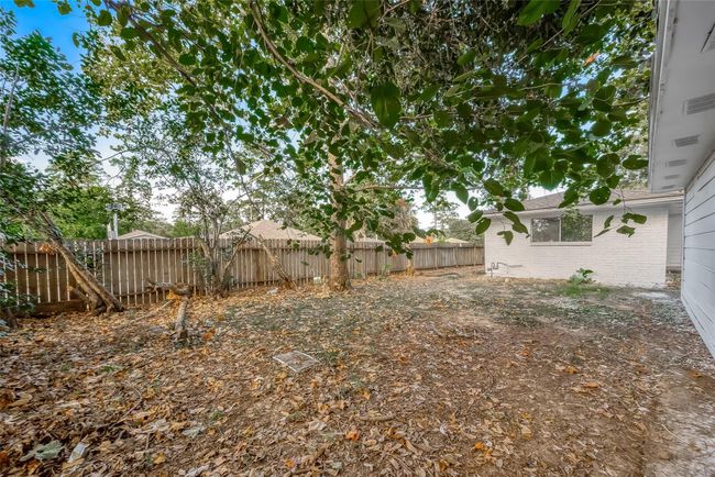 23131 Earlmist Dr, House other with 3 bedrooms, 2 bathrooms and 3 parking in Spring TX | Image 44