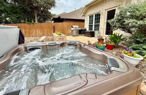 3516 Stone Creek Ct, Fort Worth, TX, 76137-1932 | Card Image