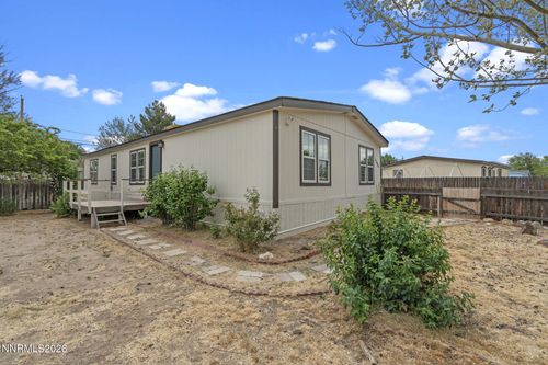 17880 Blackbird Dr, Reno, NV, 89508-8412 | Card Image