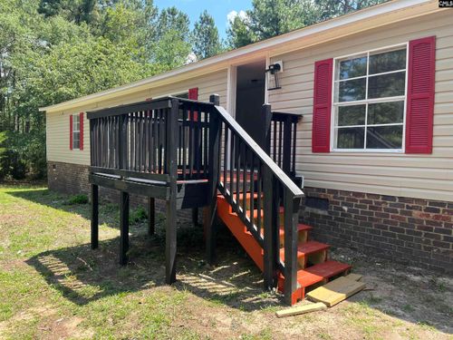2091 W E Jeffcoat Rd, Pelion, SC, 29123-9706 | Card Image