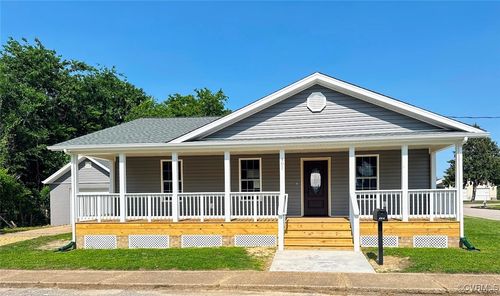 401 N 3 1/2 Ave, Hopewell, VA, 23860-2631 | Card Image