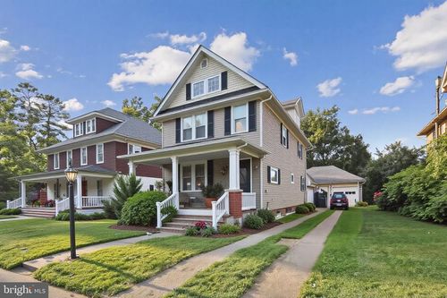 127 Sycamore Rd, RIEGELSVILLE, PA, 18077-7006 | Card Image