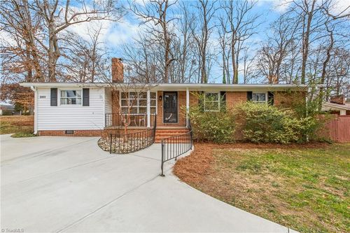 2411 Wooding Pl, Greensboro, NC, 27407-5714 | Card Image