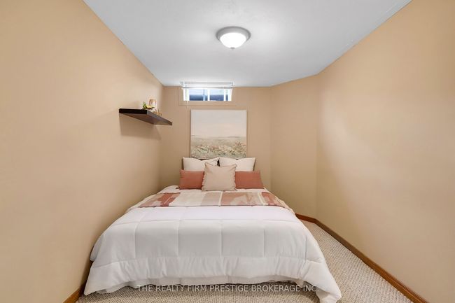 80 Virginia Cres, House other with 5 bedrooms, 4 bathrooms and 4 parking in London ON | Image 37