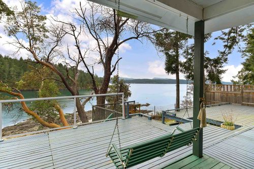 246 Leighton Lane, Mayne Island, BC, V0N2J2 | Card Image